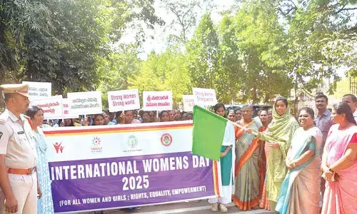 ‘Women should strive to achieve economic self-reliance’