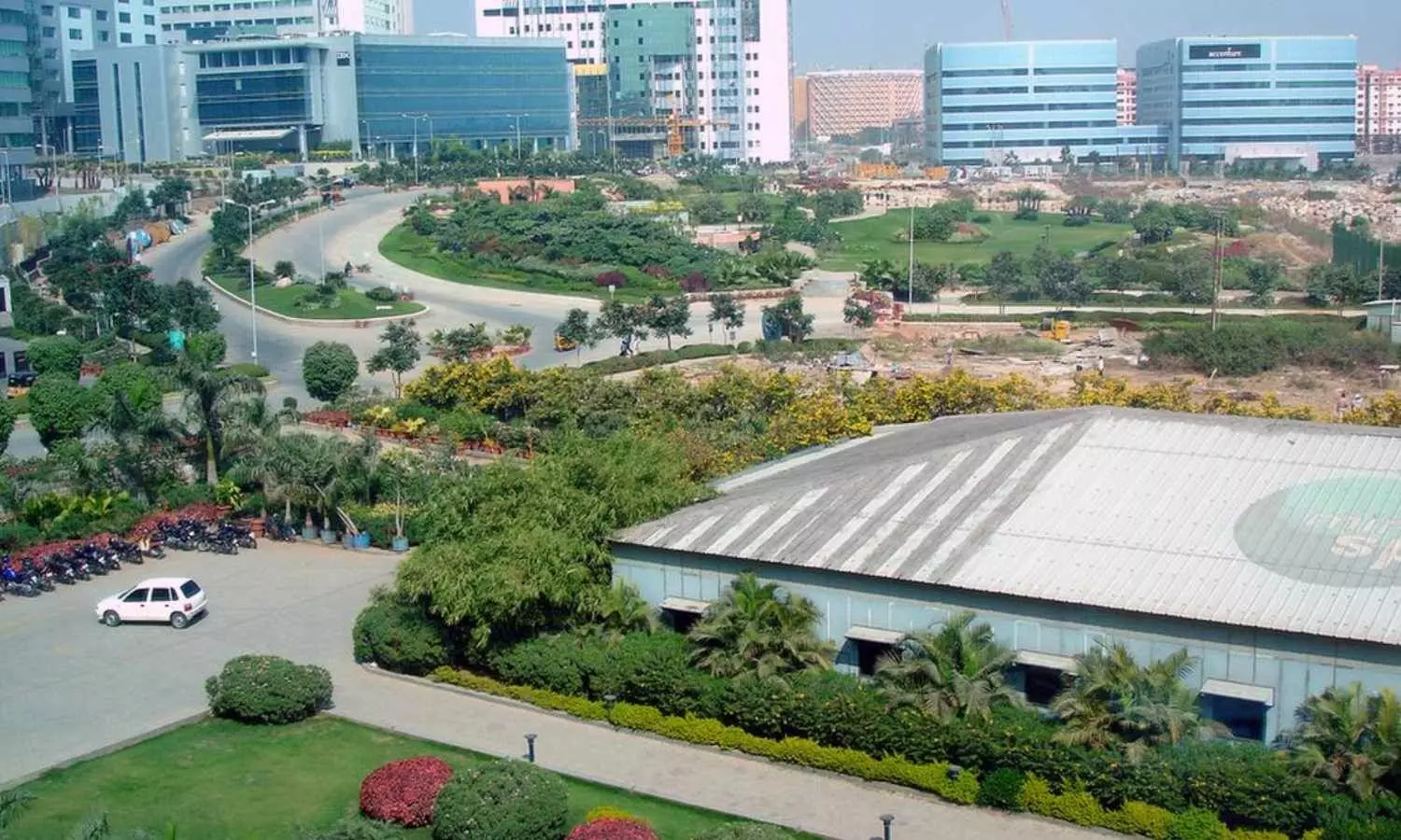 Hyderabad: Congress to Auction 400 Acres of Land in Kancha Gachibowli