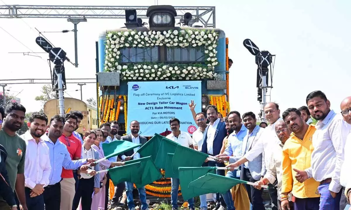 Kia India flags off India’s first SUV only double decker freight train from Penukonda Railway Station