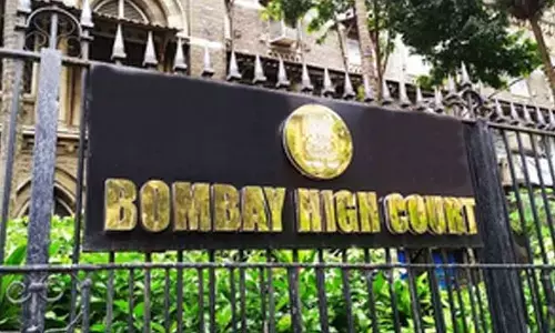 Bombay HC stays FIR order against ex-SEBI chief, 5 others