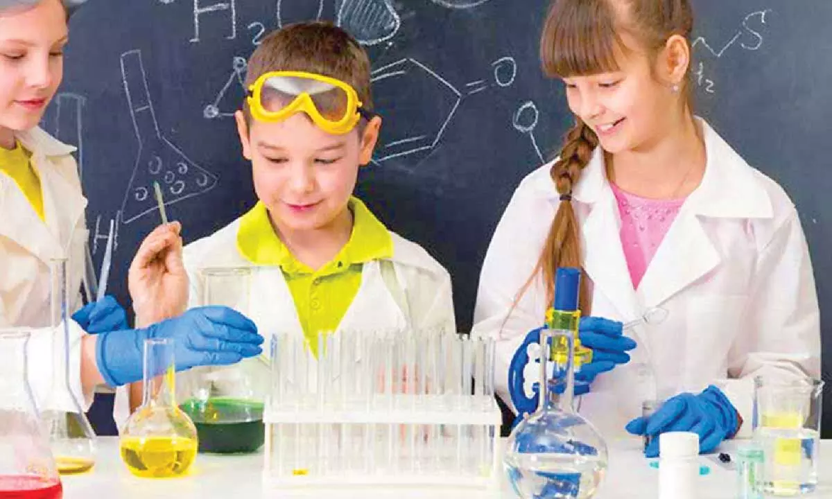 Empowering the future: The role of digital tools in STEM education Empowering the future: The role of digital tools in STEM education