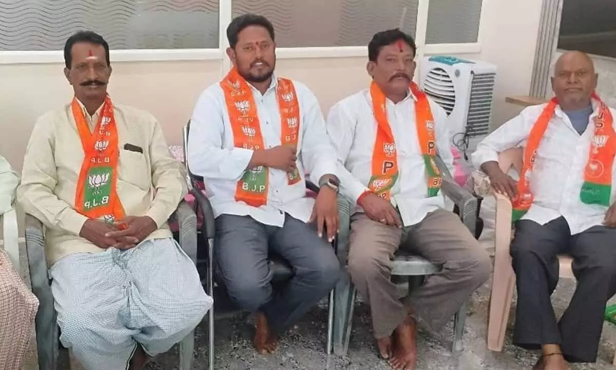 BJP Slams Government Over Scholarship Delays, Demands Immediate Action BJP Slams Government Over Scholarship Delays, Demands Immediate Action