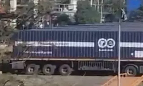 Second trial incineration of Union Carbides waste to begin today