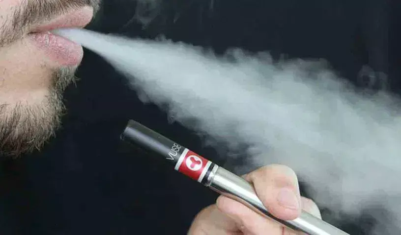 Hyderabad: Man Arrested in Kalapather for Illegal E-Cigarette Sales