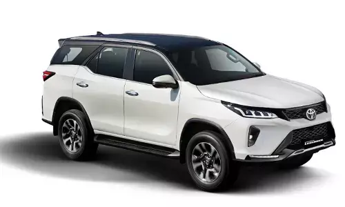 Toyota Kirloskar Motor Introduces Legender 4X4 in All New Manual Transmission (MT) Grade