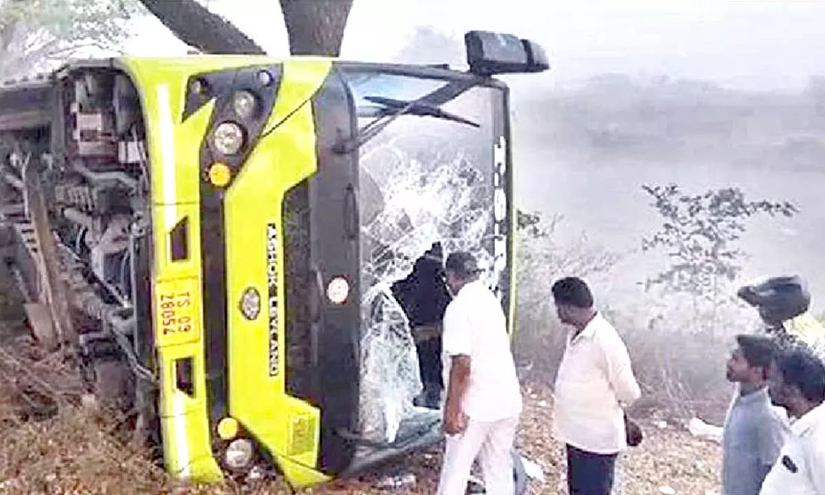 Several passengers injured as TGRTC bus overturns Several passengers injured as TGRTC bus overturns