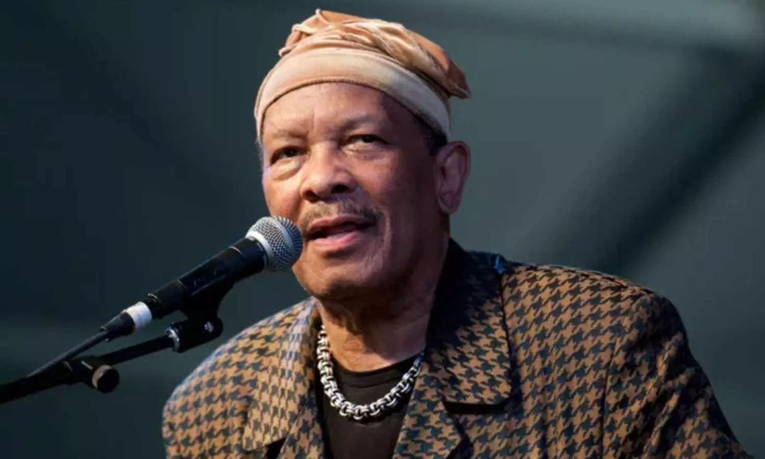 Roy Ayers, Jazz-Funk Legend, Dies at 84 Roy Ayers, Jazz-Funk Legend, Dies at 84