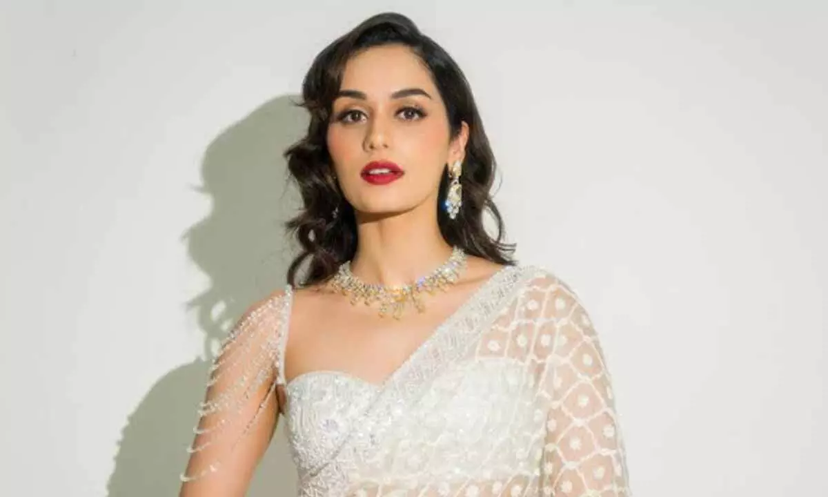 Manushi carries effortless charm in retro-inspired sequined saree Manushi carries effortless charm in retro-inspired sequined saree