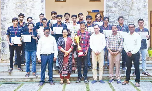 VC pats football team