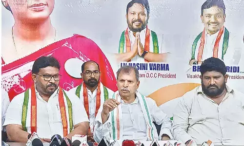 Tulasi Reddy flays both YSRCP, NDA for lack of development