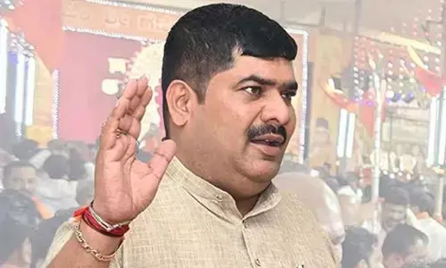 Uproar over FIR against MLA: BJP MLAs protest in Assembly