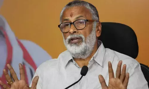 Discontent among people growing against the Congres government: Ex-MLA NVVS Prabhakar