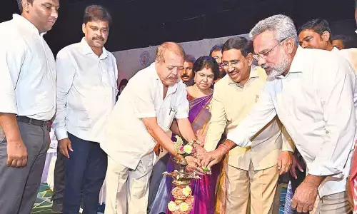 Narayana blames Jagan for financial woes in state