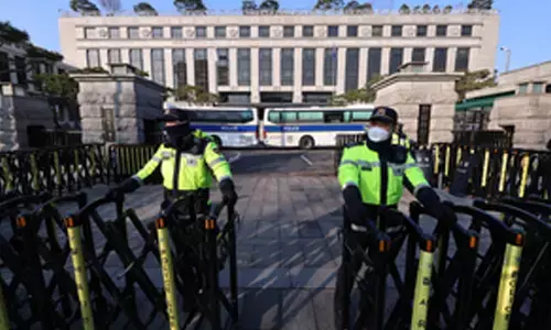 South Korea: 1 in 10 police officers to be deployed on day of Yoons impeachment ruling