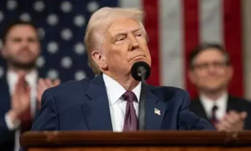 Trump Delays Ukraine Aid, Raising Questions on Future Support