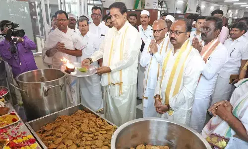 TTD’s no-onion, no-garlic Masala Vada becomes a hit among devotees