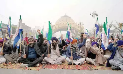 SKM holds protests outside residences of AAP MLAs