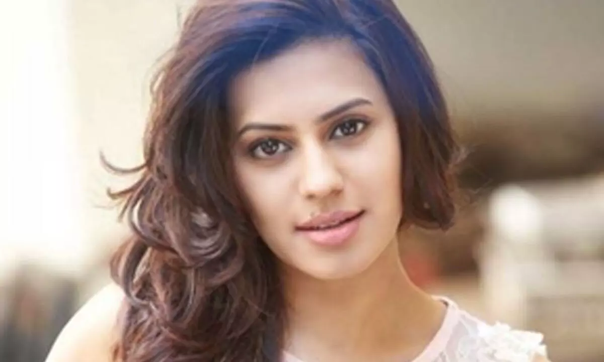 Gold smuggling: DRI cites national security concerns, global, Hawala links; says Ranya should remain in jail Gold smuggling: DRI cites national security concerns, global, Hawala links; says Ranya should remain in jail