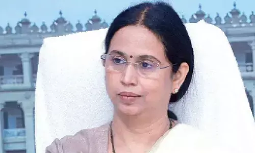 Gold smuggling case should be properly investigated: Minister