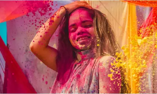 Holi 2025: Effective Tips to Remove Stubborn Stains from Clothes