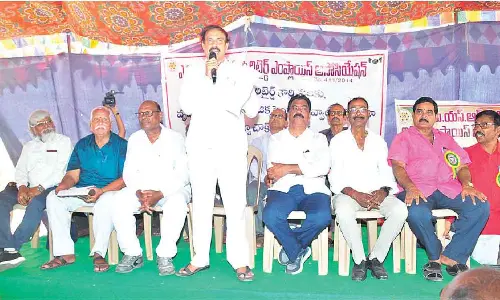 CPI demands pension hike for retired RTC staff