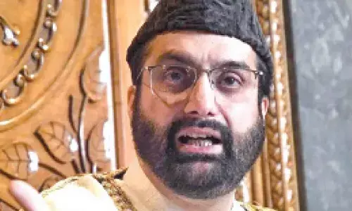 Hurriyat chief put under house arrest in Srinagar