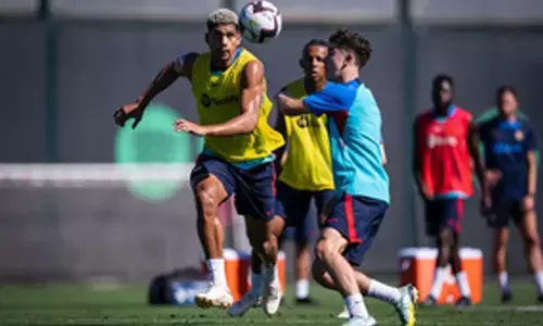 La Liga: Atletico Madrid, Barcelona go head-to-head with title in play