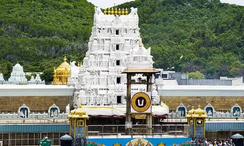Devotees rush increases at Tirumala, to take 18 hours for Sarvadarshans