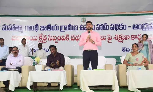 Enhance working days under MNREGS