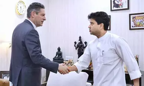 Centre joins WhatsApp to curb digital frauds, cyber threats