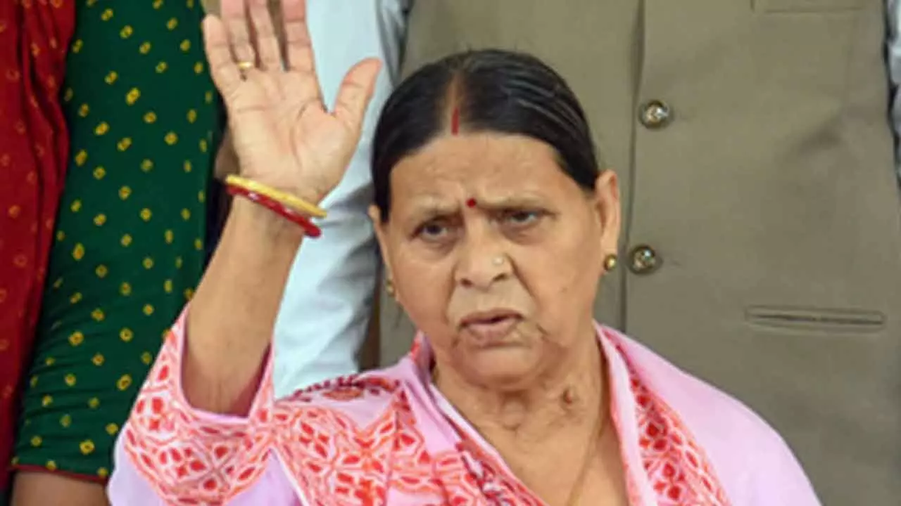 Land-for-job case: Rabri Devi appears before ED in Patna for grilling