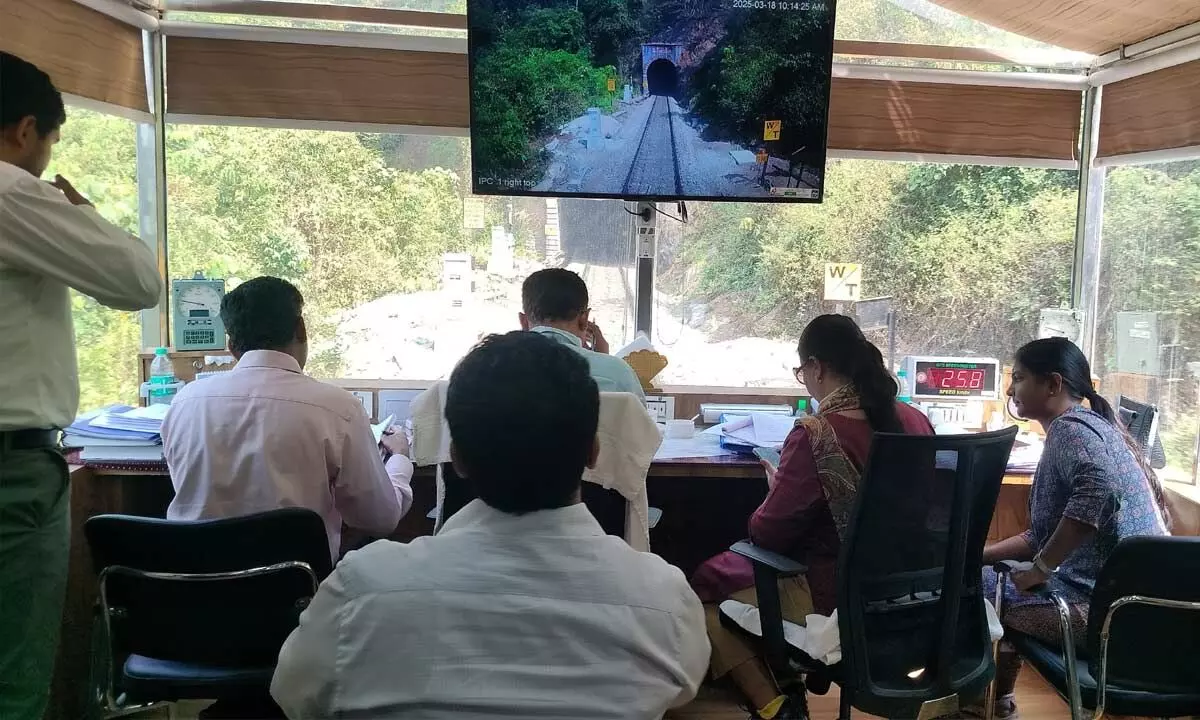 SWR GM Reviews Passenger Facilities and Safety Measures Along Hassan-Kabaka Puttur Route