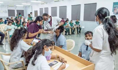 Dentists create awareness on oral health