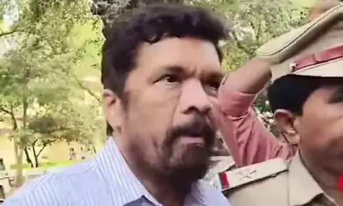 Posani Krishna Murali taken into CID custody for questioning