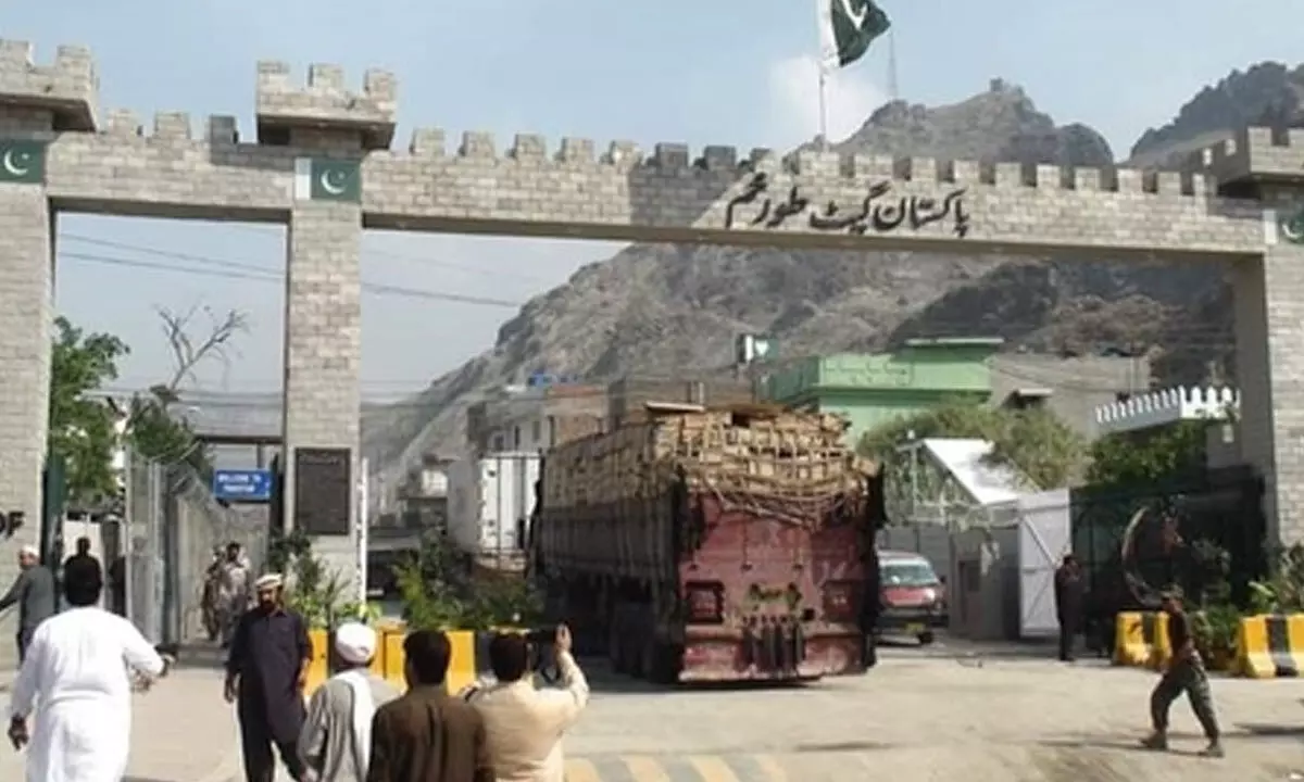 Pak-Afghan Torkham border reopens after 25-day closure Pak-Afghan Torkham border reopens after 25-day closure