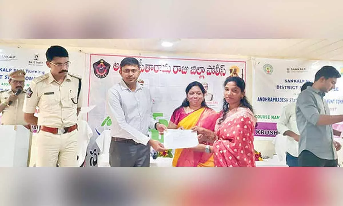 Tribal women empowerment through SARAL training