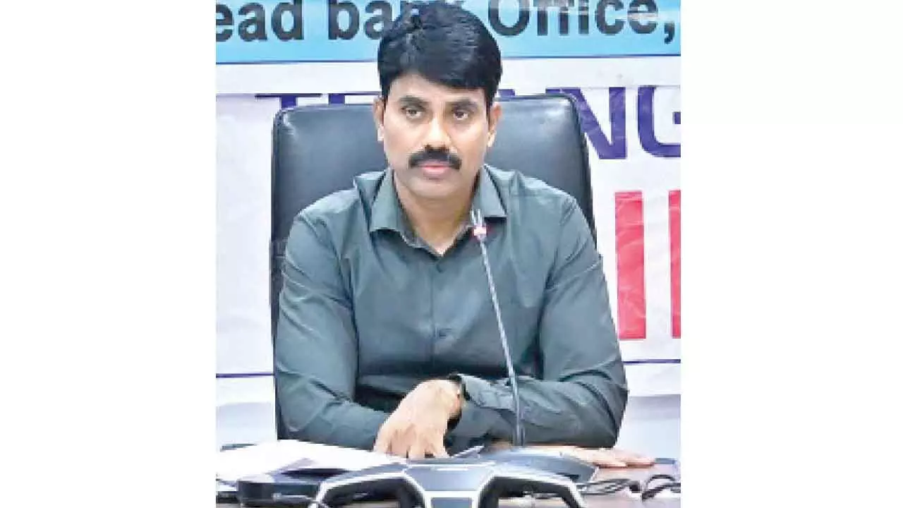 Officials told to make adequate arrangements at SSC exam centres