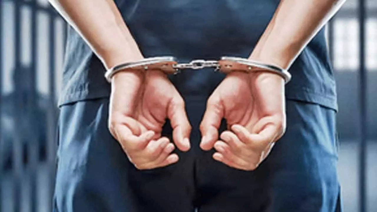 Bluru BEL staffer arrested for spying to Pakistan Bluru BEL staffer arrested for spying to Pakistan