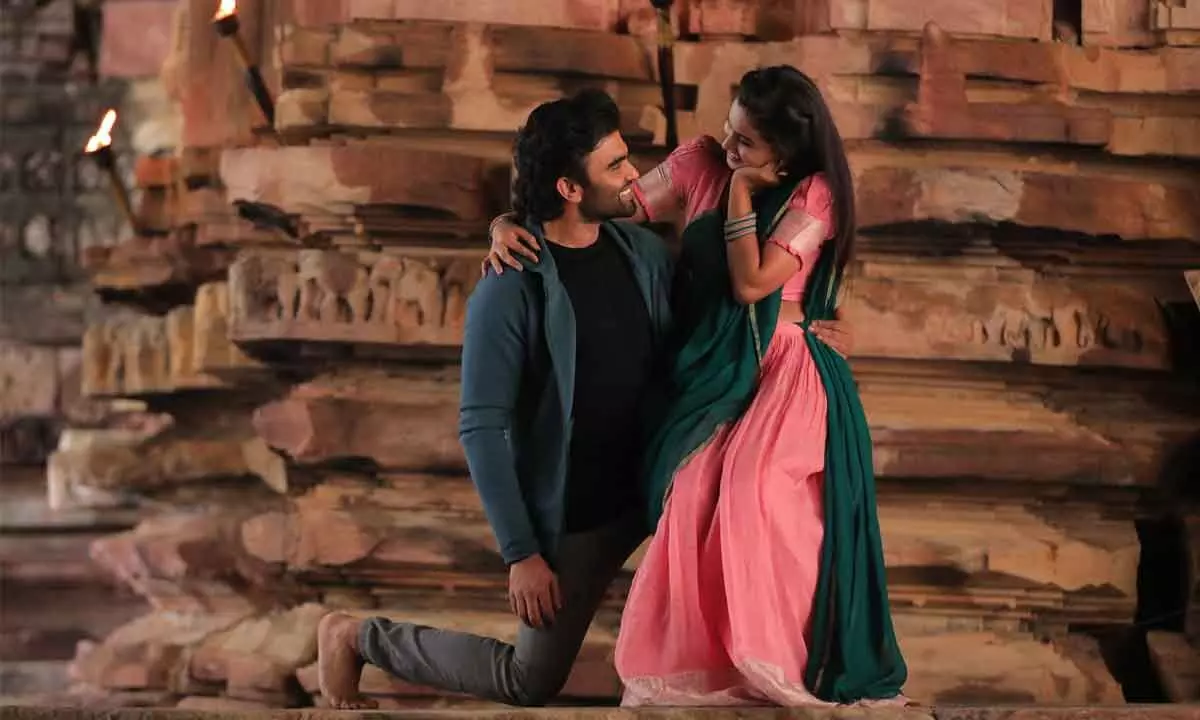 Pradeep Machiraju’s ‘Akkada Ammayi Ikkada Abbayi’ locks April 11 release Pradeep Machiraju’s ‘Akkada Ammayi Ikkada Abbayi’ locks April 11 release