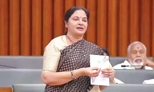 Pay dues to sugar factory workers: MLA Vemireddy