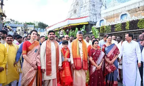CM Chandrababu along with family visits Tirumala, performs special pujas