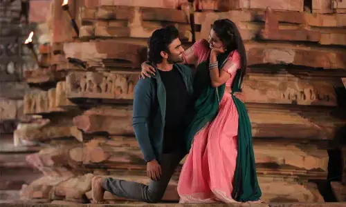 Pradeep Machiraju’s ‘Akkada Ammayi Ikkada Abbayi’ locks April 11 release