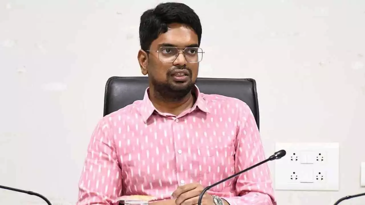 Complete pending construction works by month-end : DC