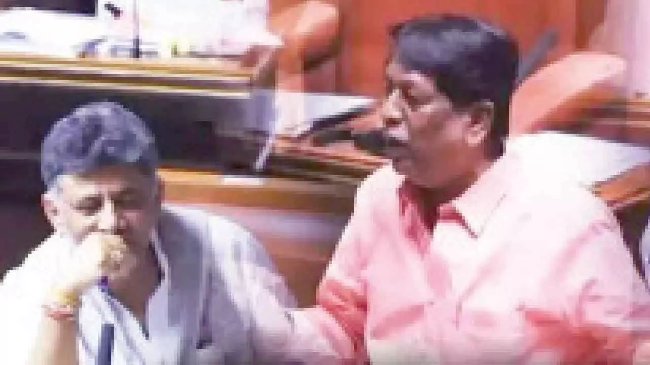 JD(S) MLA demands two bottles of free liquor for men in State