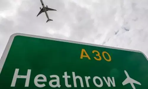 Air India resumes flights at London-Heathrow airport