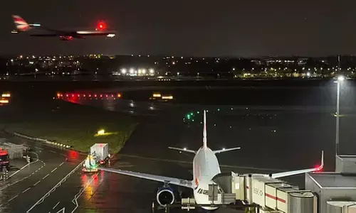 Heathrow Airport resumes full ops after power outage caused by fire