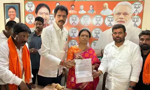 BJP Leaders Urge DK Aruna to Address Key Development Issues in Jogulamba Gadwal