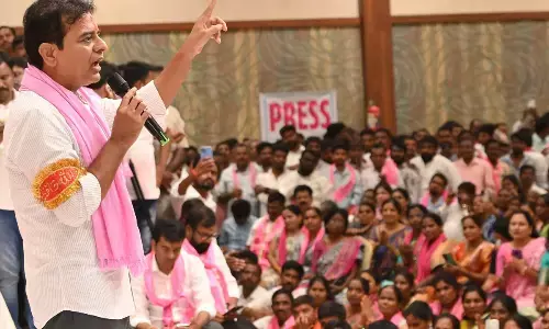 ‘Chor’ sitting in CM’s chair, alleges KTR