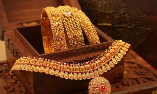 More than just glitter: Jewellery as a symbol of feminine   power throughout history