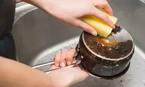 Effective Ways to Remove Burnt Stains from Utensils
